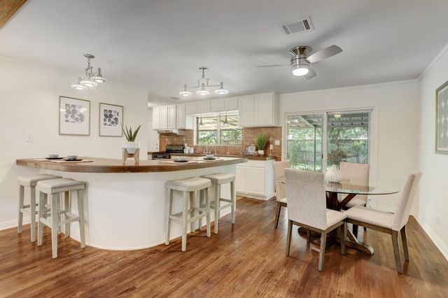 4546 Warm Springs Road, Houston, TX 77035