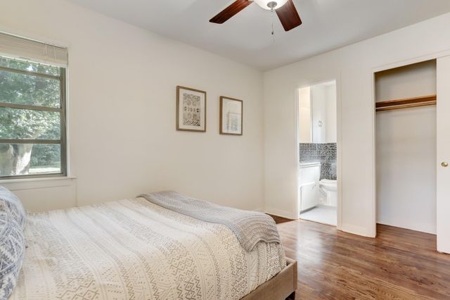 4546 Warm Springs Road, Houston, TX 77035