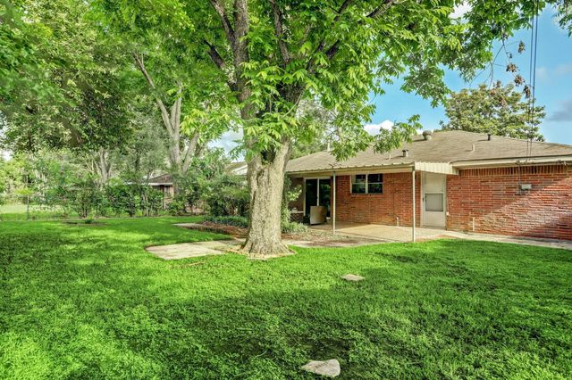 4546 Warm Springs Road, Houston, TX 77035