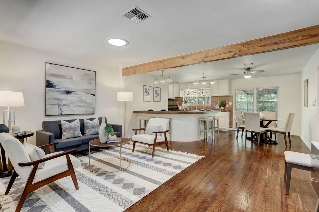 4546 Warm Springs Road, Houston, TX 77035
