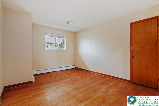 442 Avon Street, Palmer Twp, PA 18045