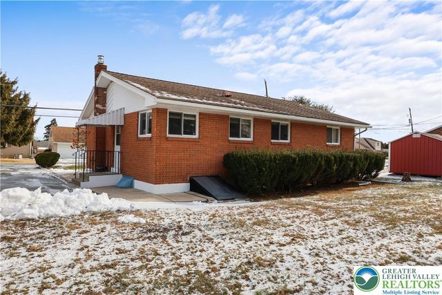 442 Avon Street, Palmer Twp, PA 18045