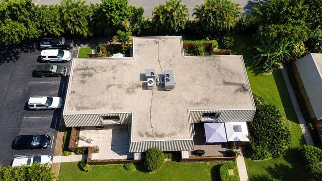 1700 EMBASSY Drive 408, West Palm Beach, FL 33401