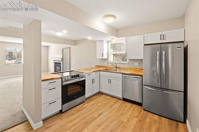 2429 Cherokee Park Place, Colorado Springs, CO 80915