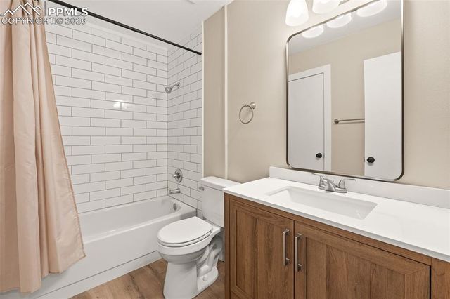 2429 Cherokee Park Place, Colorado Springs, CO 80915