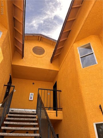 6233 Ilanos Lane D, Las Vegas, NV 89108