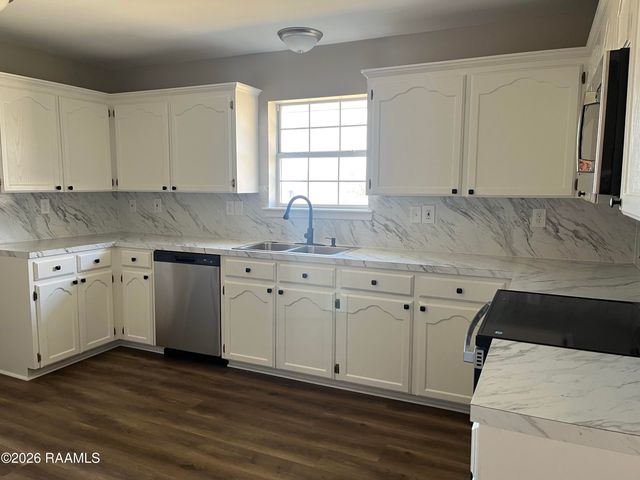 1239 Barras Road, St. Martinville, LA 70582