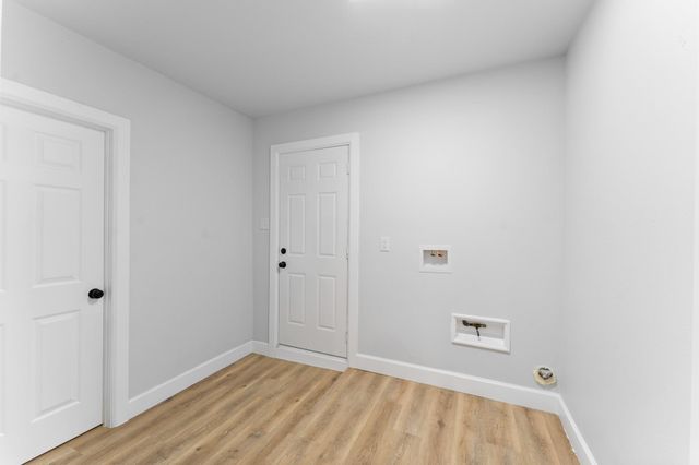 8427 Guinevere Street, Houston, TX 77029