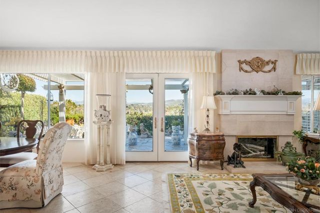 1169 Calle Del Baston, San Marcos, CA 92078