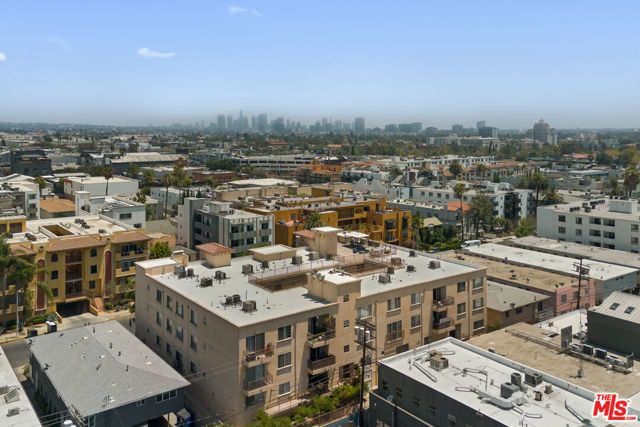837 N Hudson Avenue 402, Los Angeles, CA 90038