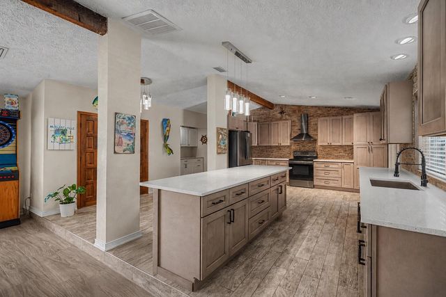 3110 SHADOW OAKS DRIVE, Holiday, FL 34690