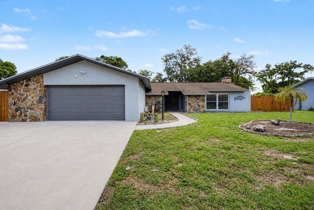 3110 SHADOW OAKS DRIVE, Holiday, FL 34690