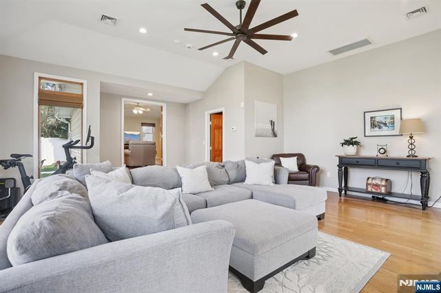 84 Westland Road, Cedar Grove, NJ 07009
