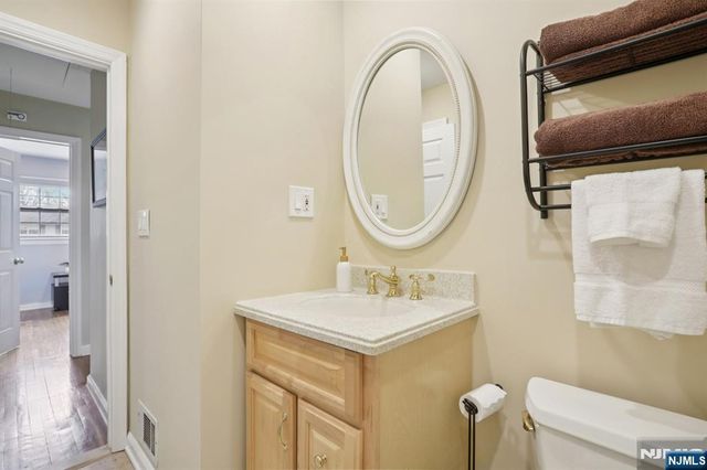 84 Westland Road, Cedar Grove, NJ 07009