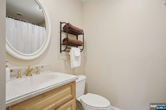 84 Westland Road, Cedar Grove, NJ 07009