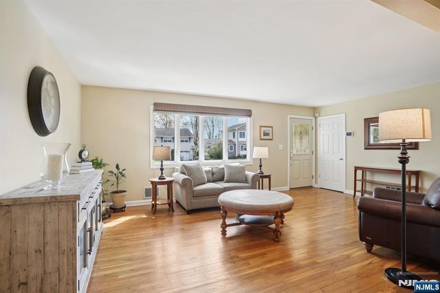 84 Westland Road, Cedar Grove, NJ 07009