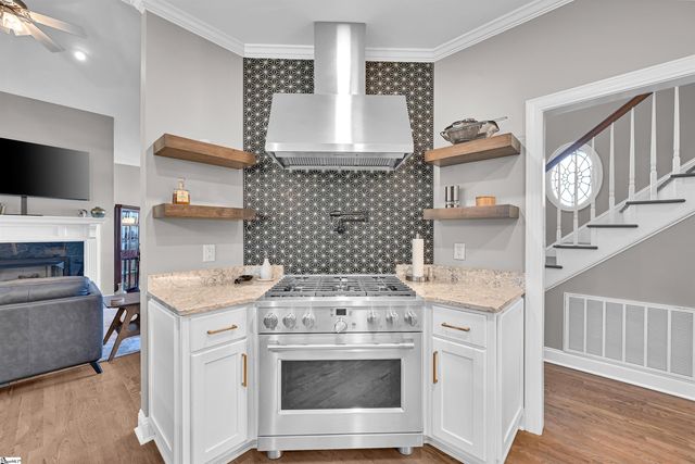 621 Grand Harbor Boulevard, Ninety Six, SC 29666