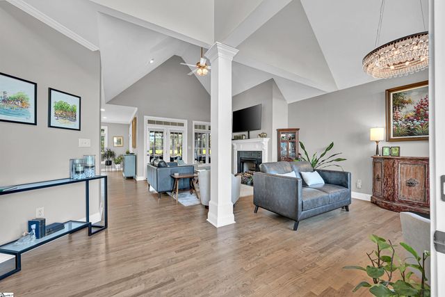 621 Grand Harbor Boulevard, Ninety Six, SC 29666