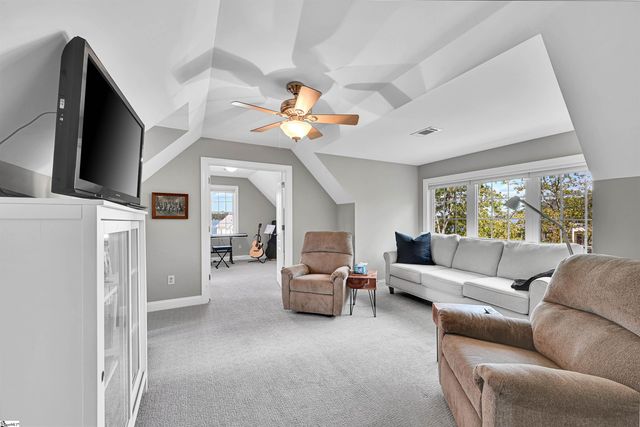 621 Grand Harbor Boulevard, Ninety Six, SC 29666