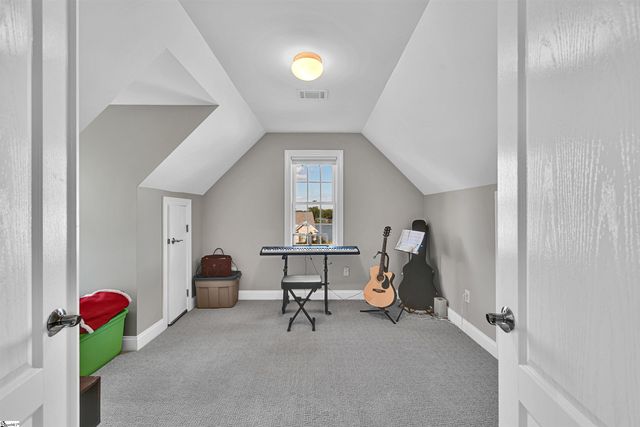 621 Grand Harbor Boulevard, Ninety Six, SC 29666