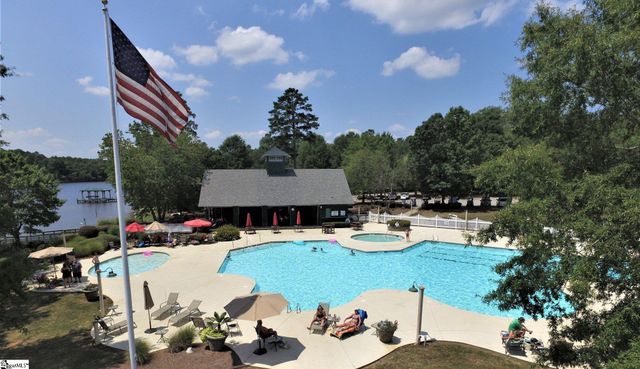 621 Grand Harbor Boulevard, Ninety Six, SC 29666