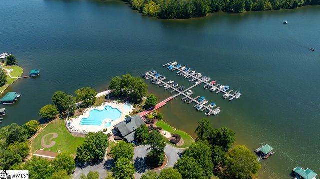 621 Grand Harbor Boulevard, Ninety Six, SC 29666