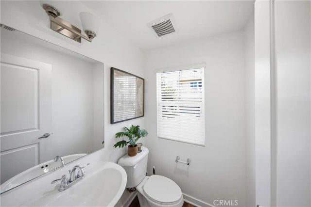 385 N Avelina Way, Anaheim, CA 92805