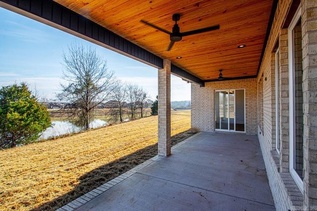 1015 Black Bass Court, Jacksonville, AR 72076