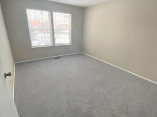 1249 S Wellington Court S 1249, Buffalo Grove, IL 60089