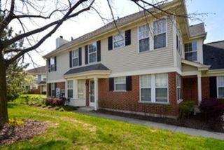 1249 S Wellington Court S 1249, Buffalo Grove, IL 60089