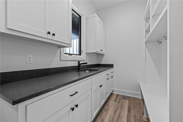 66 Glyndebourne Drive, Bella Vista, AR 72714