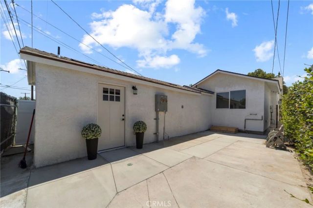 308 N Pasadena Avenue, Azusa, CA 91702