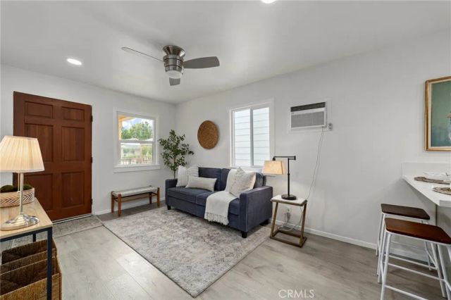308 N Pasadena Avenue, Azusa, CA 91702