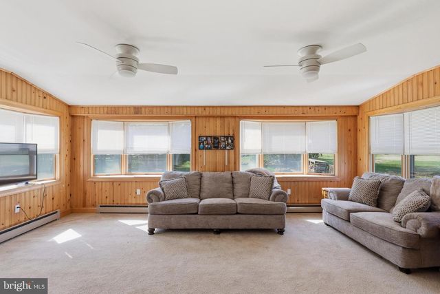 1304 STURBRIDGE DR, Warminster, PA 18974