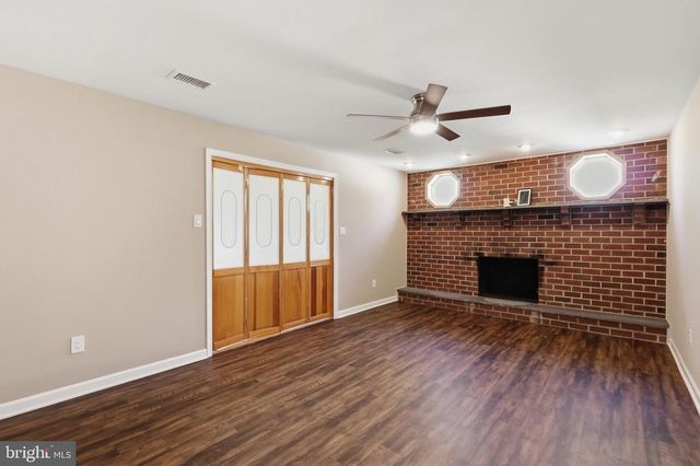 1304 STURBRIDGE DR, Warminster, PA 18974