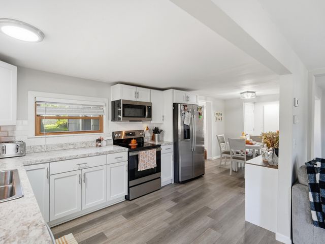 230 S National Street, Howell, MI 48843