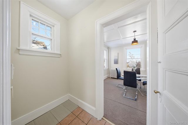 29 Beacon Street, Middletown, NY 10940