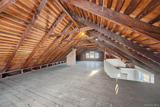 29 Beacon Street, Middletown, NY 10940