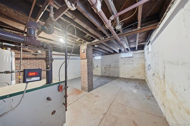 29 Beacon Street, Middletown, NY 10940