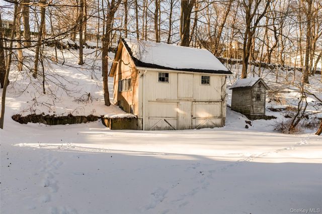 29 Beacon Street, Middletown, NY 10940