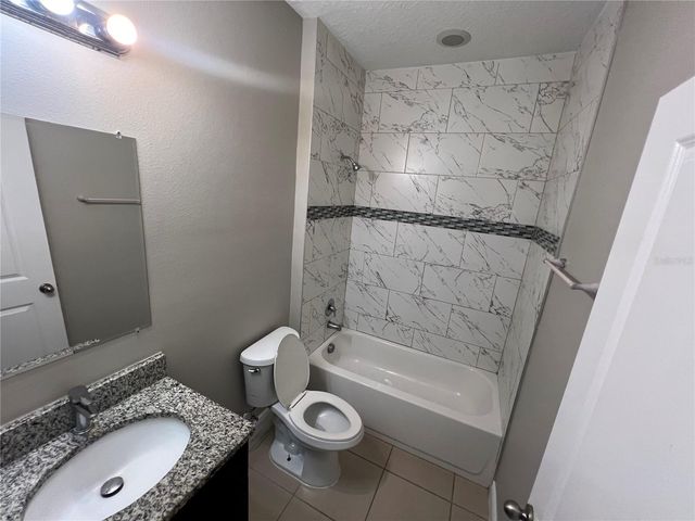 528 FINCH LANE, Kissimmee, FL 34759