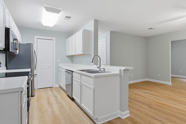 4390 Daphne Ln Unit D, Murrells Inlet, SC 29576