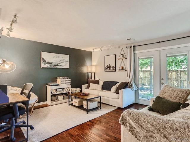 5300 E Cherry Creek South Dr 112, Denver, CO 80246