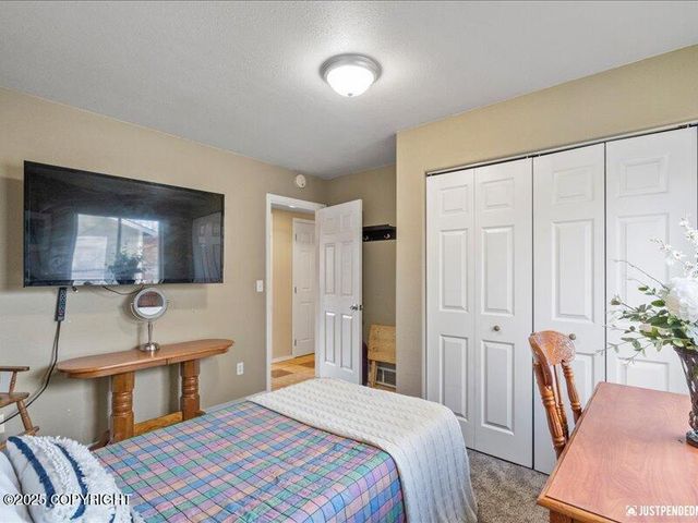 3872 N Charley Drive, Wasilla, AK 99654