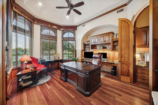 21538 Mueschke Road, Tomball, TX 77377