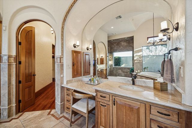 21538 Mueschke Road, Tomball, TX 77377