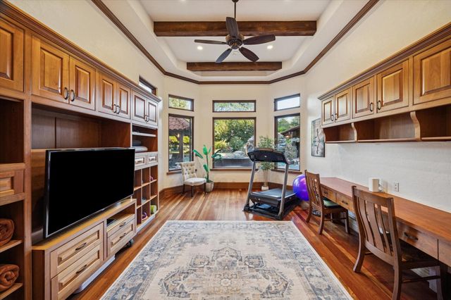 21538 Mueschke Road, Tomball, TX 77377