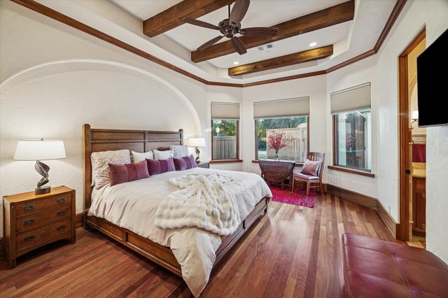 21538 Mueschke Road, Tomball, TX 77377