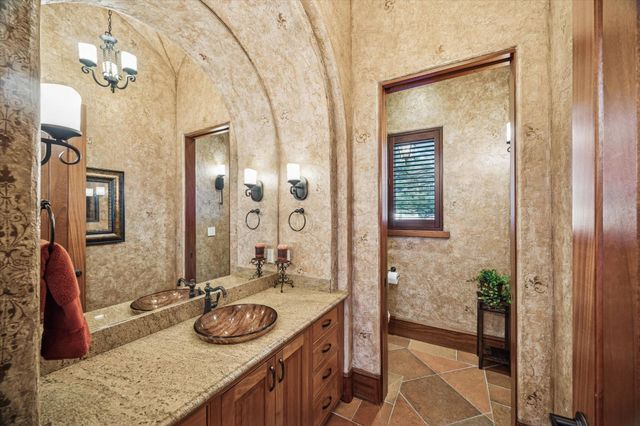 21538 Mueschke Road, Tomball, TX 77377