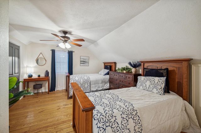 21538 Mueschke Road, Tomball, TX 77377